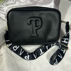 Herald Black Camera Crossbody Bag Women Wide Guitar Strap